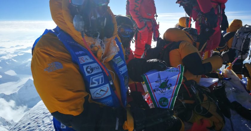 luca colli, everest, cina, burocrazia, running, seven summits