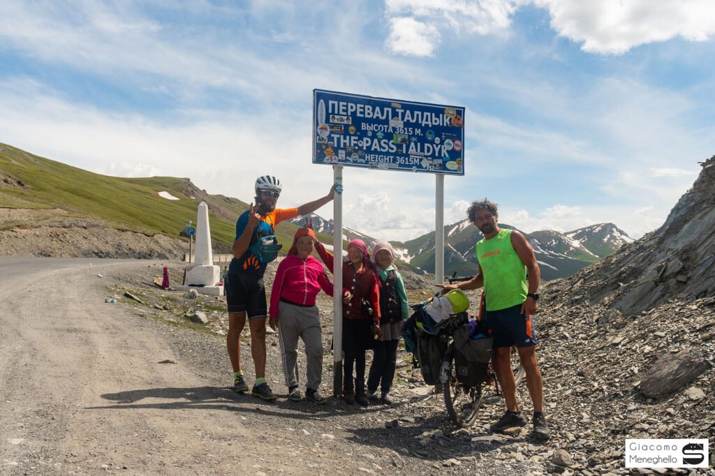 Incontri lungo la Pamir Highway, Kirghizistan