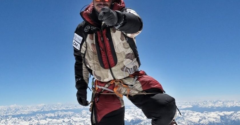 Nirmal Purja in vetta al Nanga Parbat. Foto Facebook Nirmal Purja