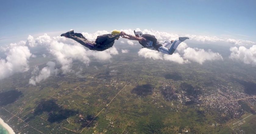 base jumper, josefin sando