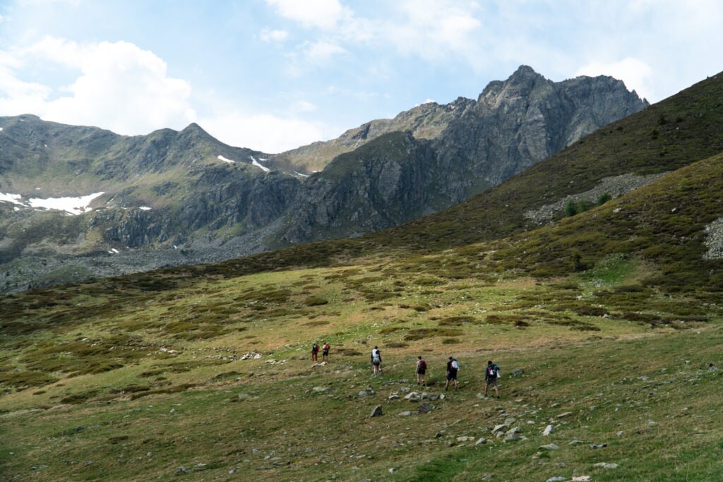 Tappa Mocenigo - Malga Bordolona. Una lunga e molto scenografica tappa, la prima propriamente "alpina". Foto Va