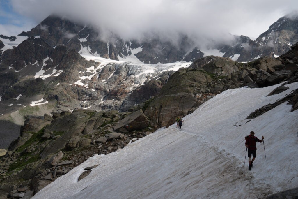 DIscesa dal Marinelli ai laghi di Campomoro. Foto Va