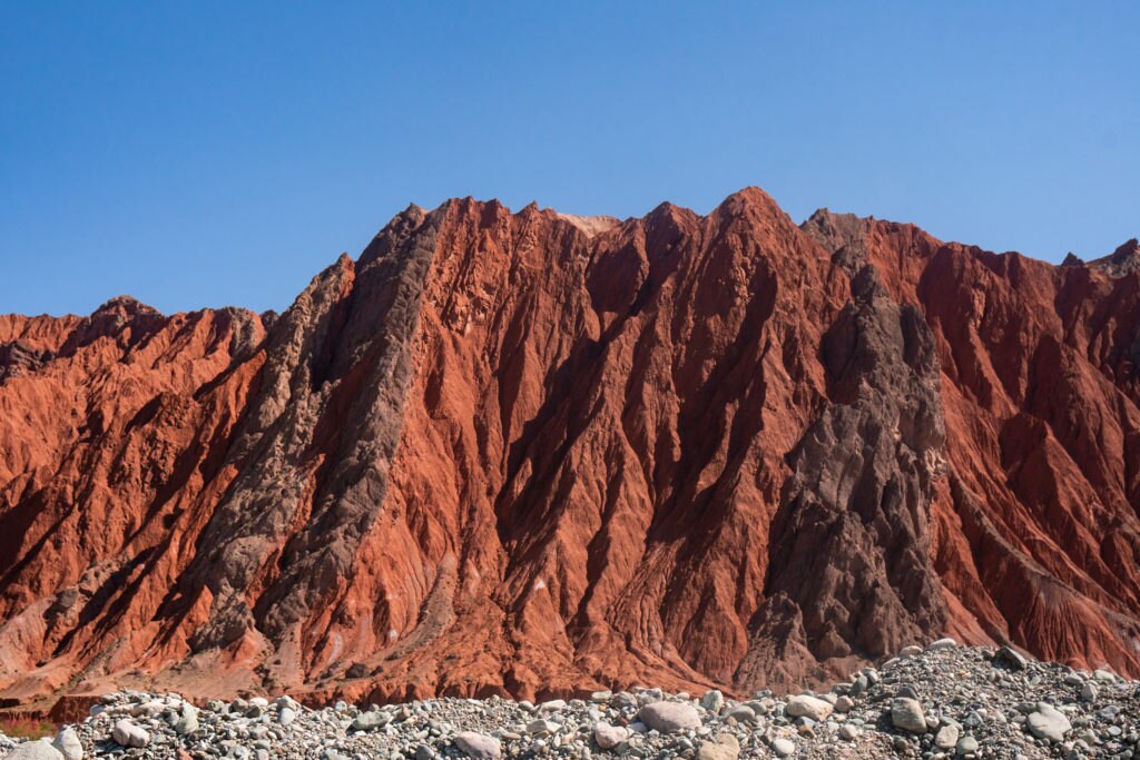 Rocce rosse - Karakorum, Cina