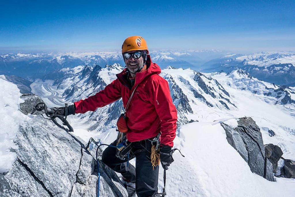 Simon Richardson al termine della salita in vetta al Monte Waddington - Foto Blog Ian Welsted