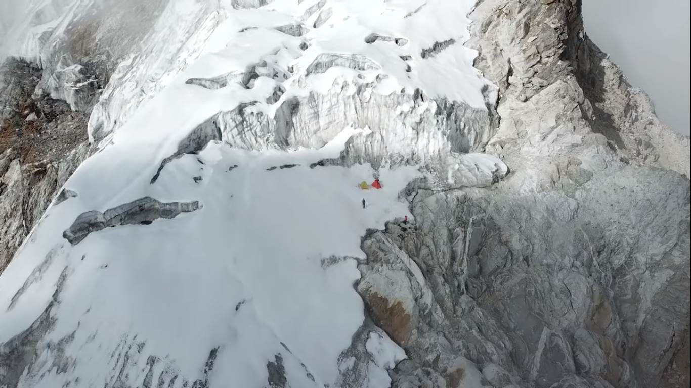 lobuche east