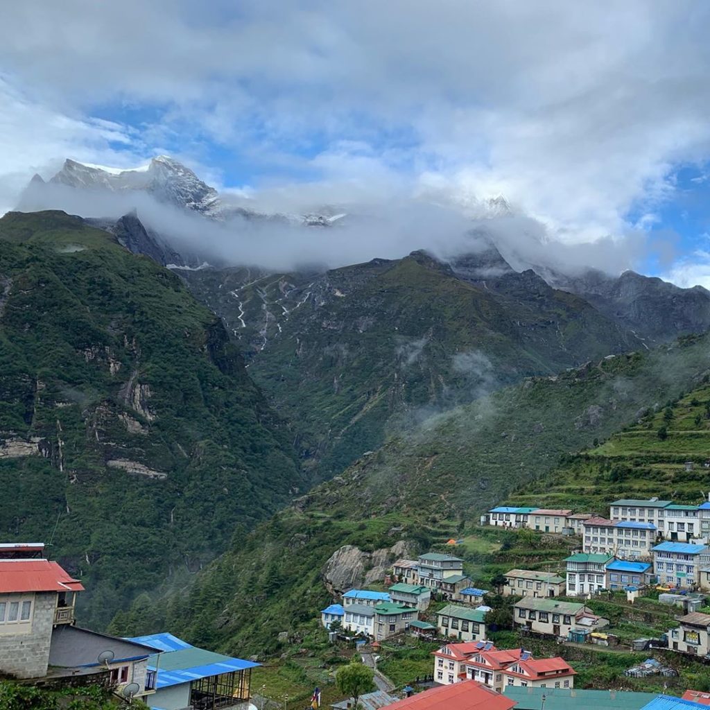 Namche Bazar - Foto Instagram @Oswald Rodrigo Pereira