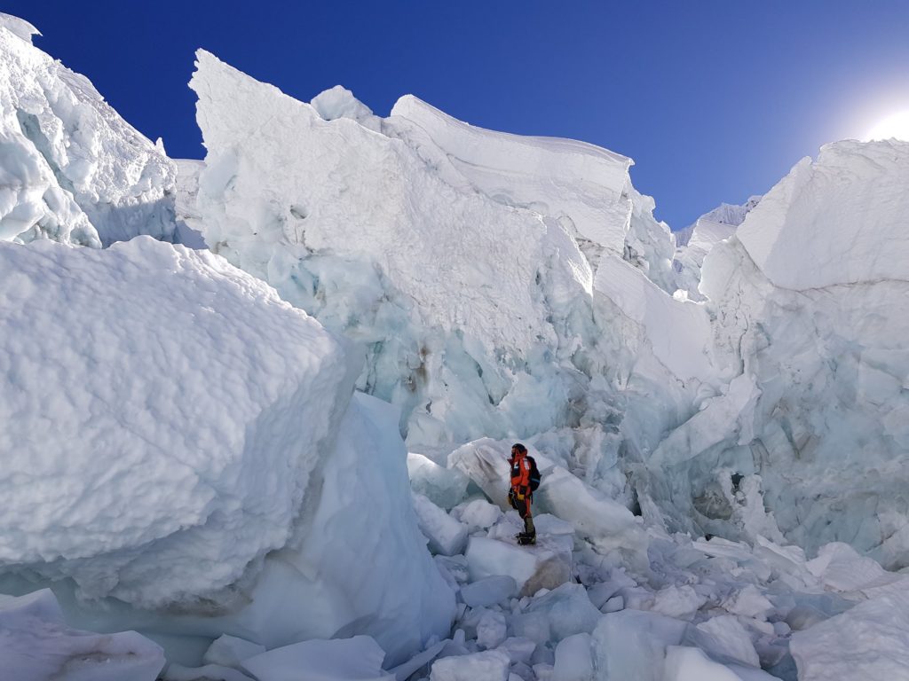 Alex Txikon al K2 invernale. Foto @ Alex Txikon