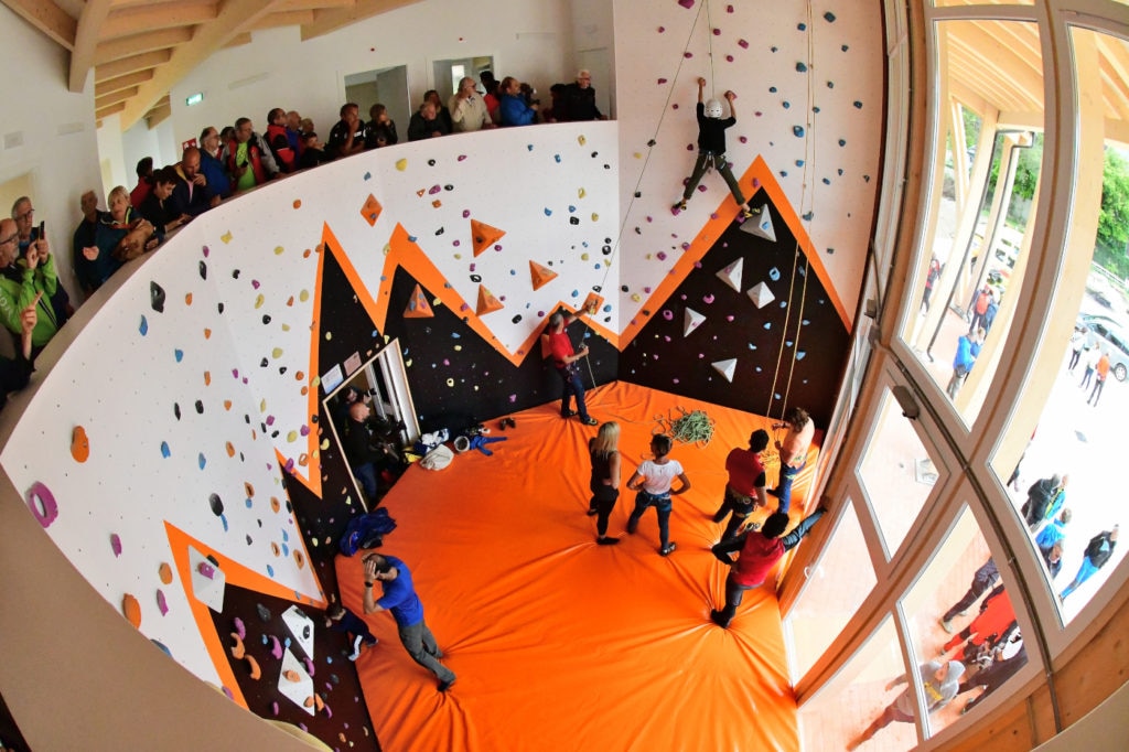 Casa della Montagna, palestra di arrampicata