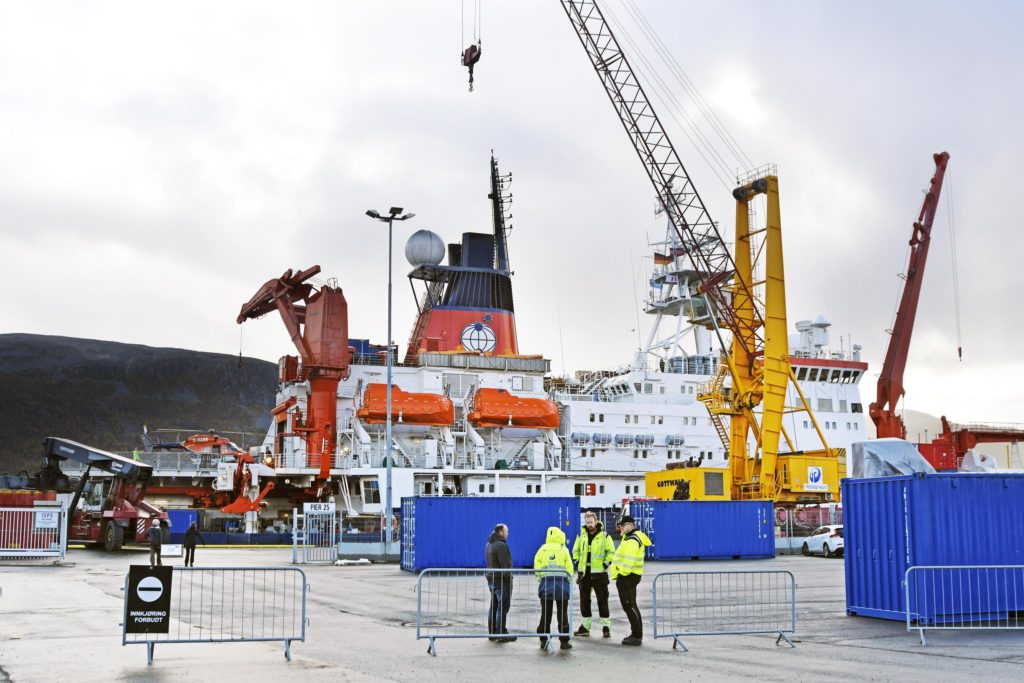 La nave Polarstern ormeggiata nel porto di Tromso - Foto ANSA