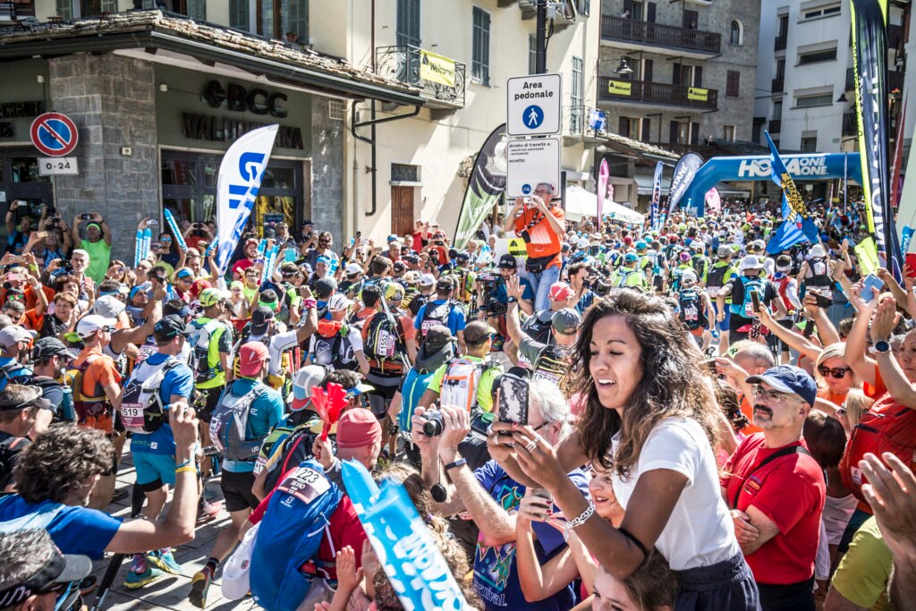 Partenza. Foto Stefano Jeantet