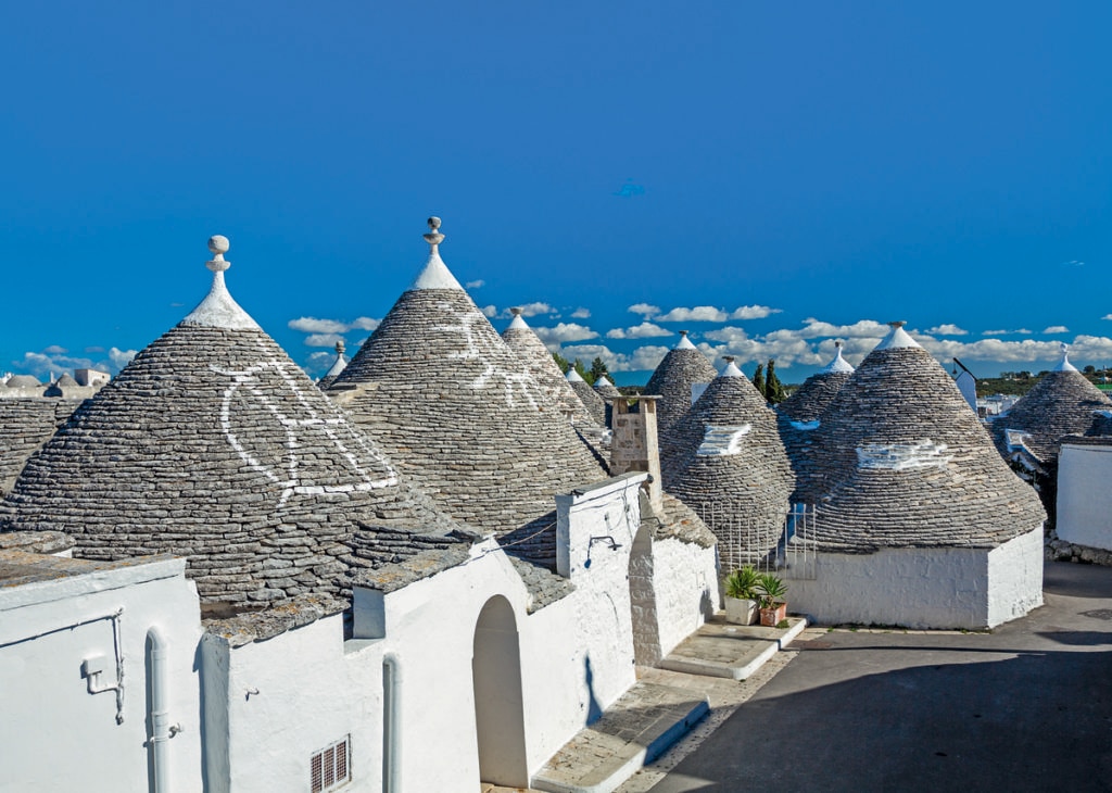 Anche i trulli di Alberobello, dal 1996, sono tutelati dall’Unesco come Patrimonio dell’umanità.