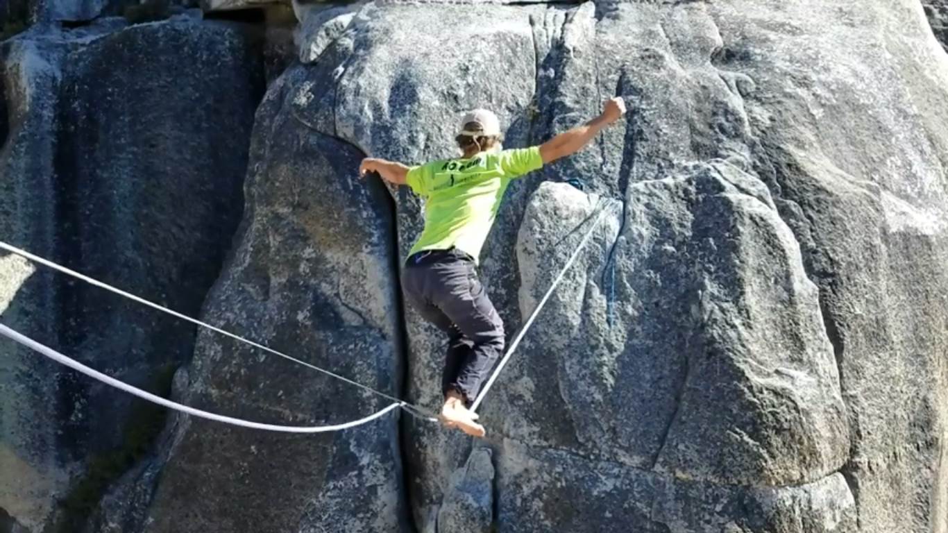 slackliner, friedi kuhne