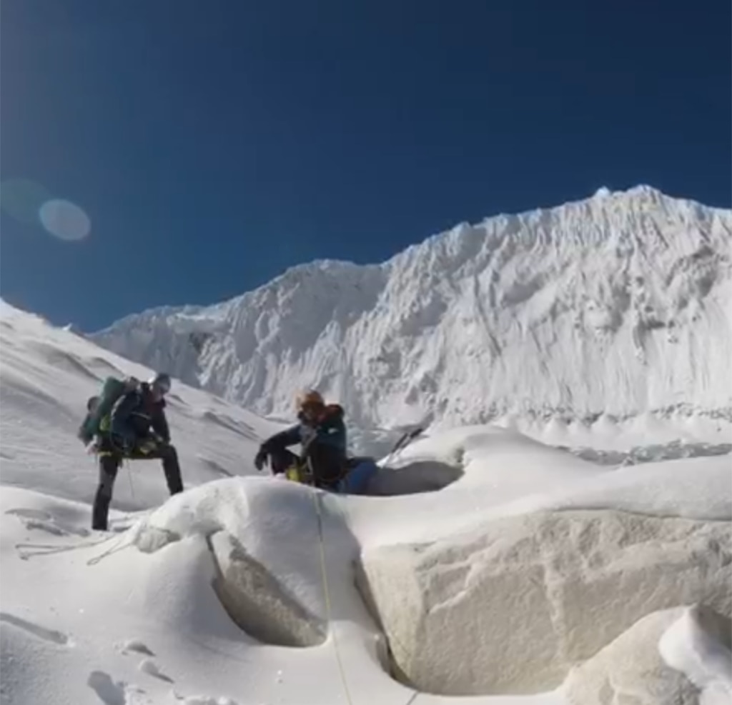 I due alpinisti lungo la via all