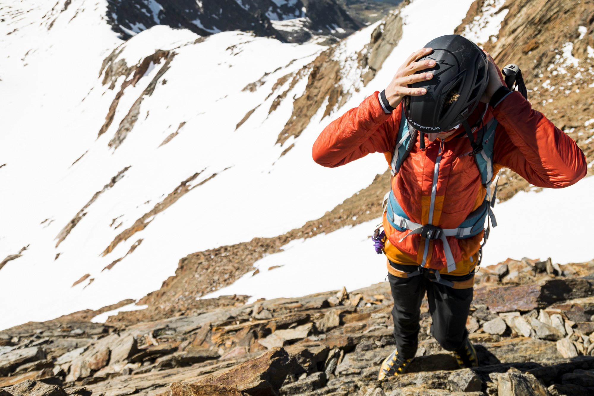 caschetto alpinistico modello Mulaz Helmet di La Sportiva