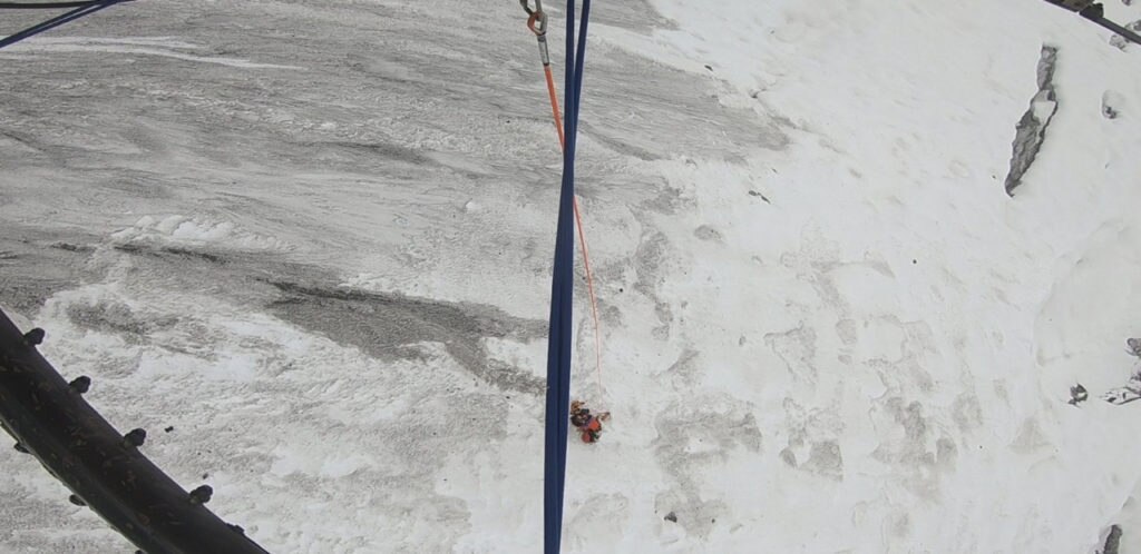 Una foto del soccorso sul Chuki Mago. Foto @ Alex Txikon FB