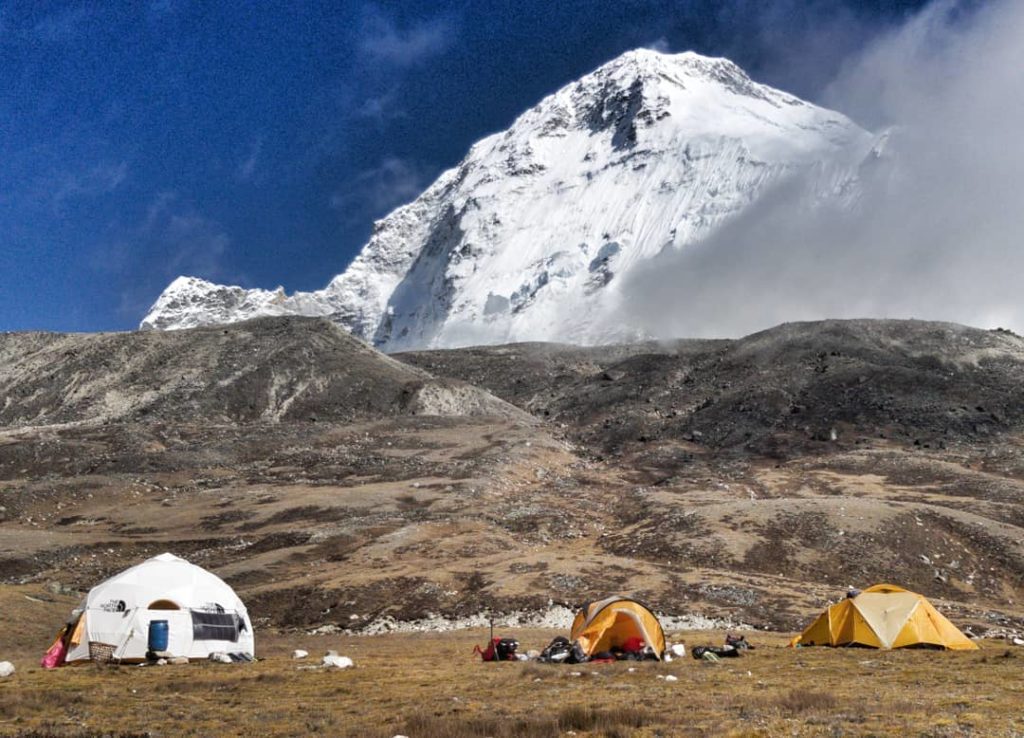 Il campo base al Chamlang. Foto @ David Gottler