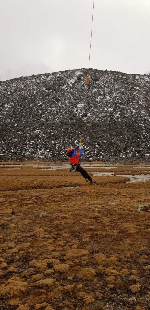 Una foto del soccorso. Foto @ Alex Txikon FB