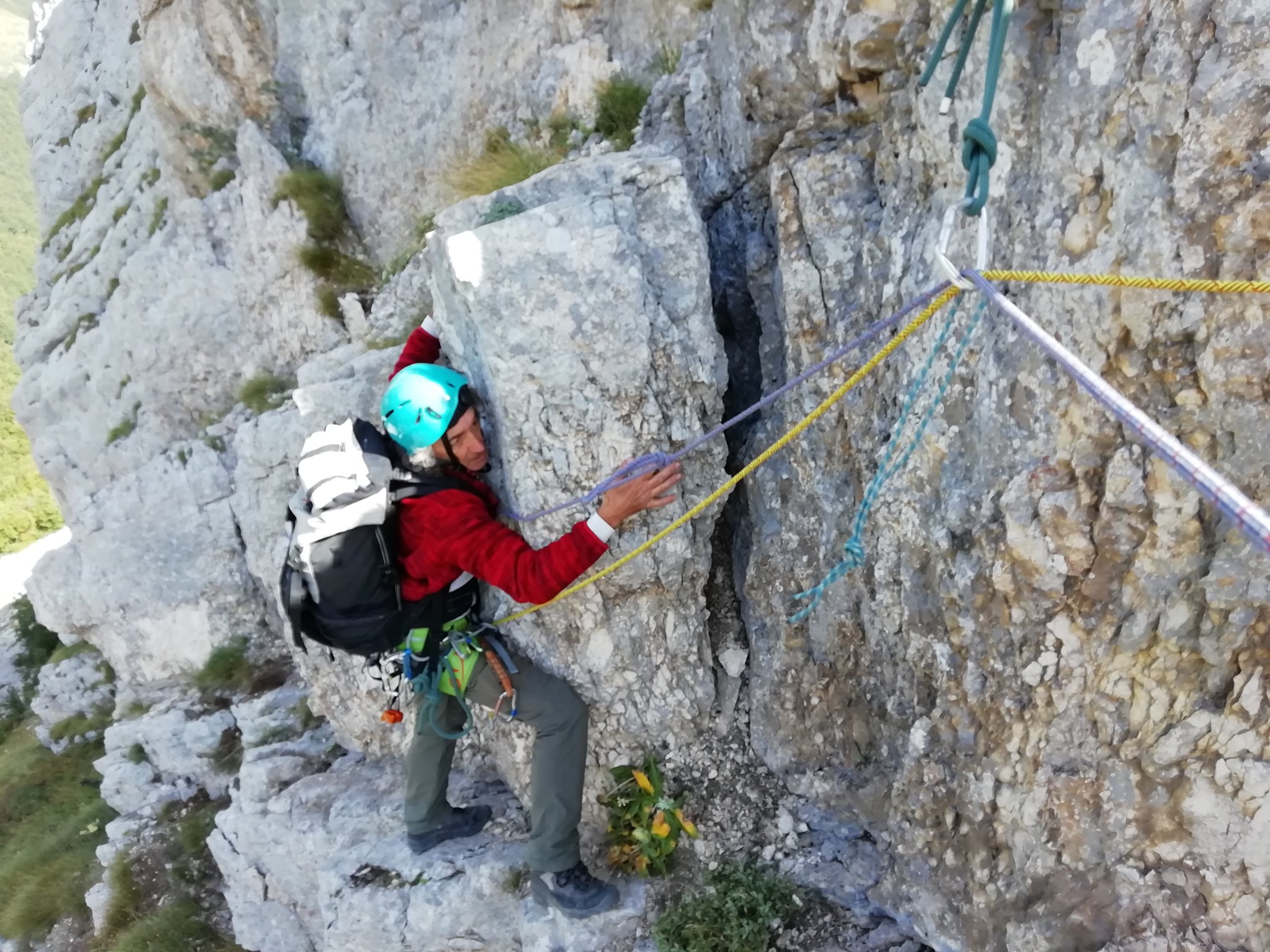 Colle delle Trincere, un passaggio sulla cengia