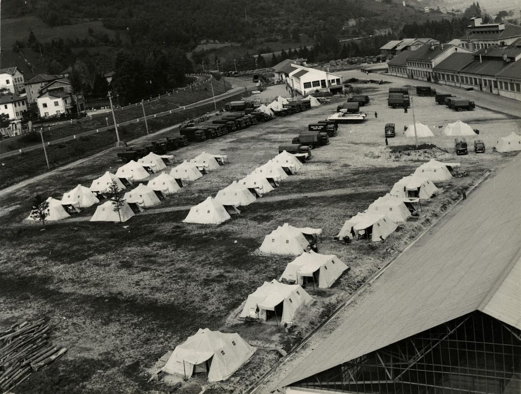 Longarone nei giorni successivi alla frana del 9 ottobre 1963