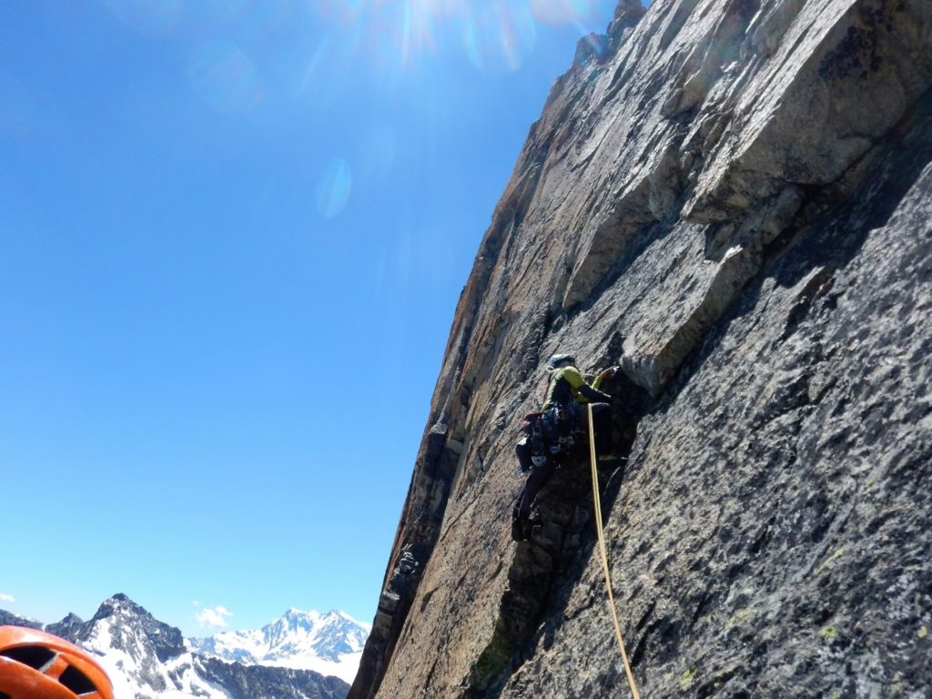 Marcello Sanguineti in apertura sulla via
