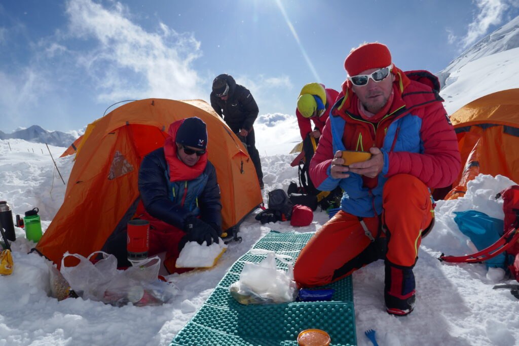 In quota. Foto archivio Camandona Ratti