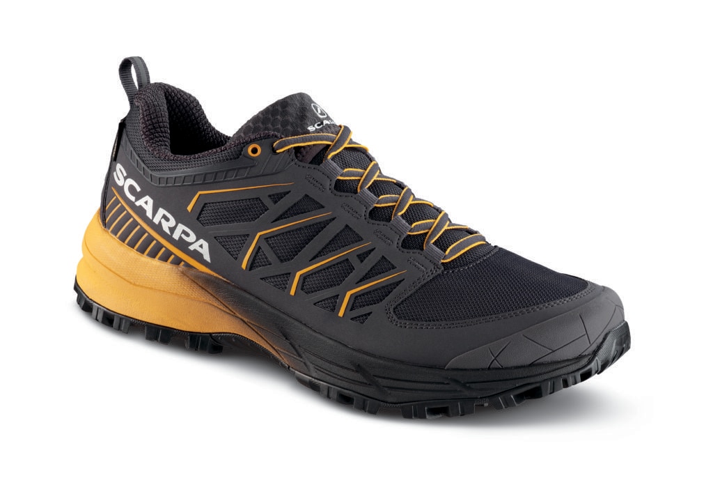 SCARPA® Proton XT GTX Colore: Obsidian - Mango Taglia: 39 – 48 (con mezze taglie) Peso: 370 g (mezzo paio tg.42) Drop: 8mm Prezzo al pubblico consigliato: 189 €