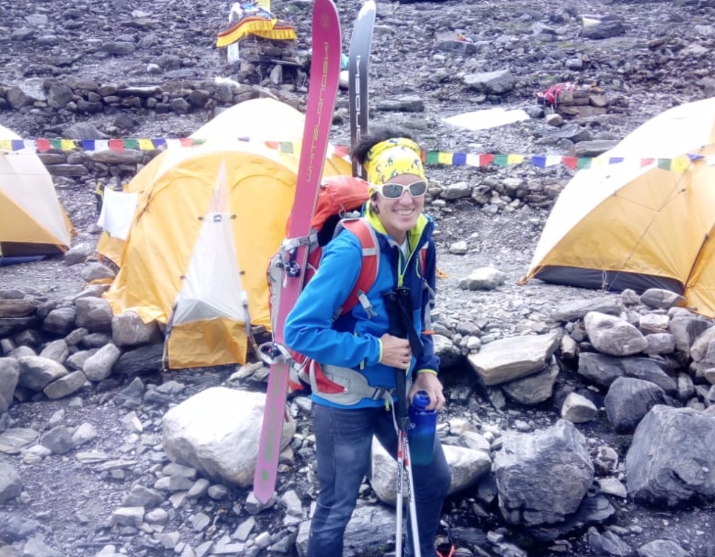 Cristina Piolini al capo base del Manaslu. Foto @ Cristina Piolini Fb