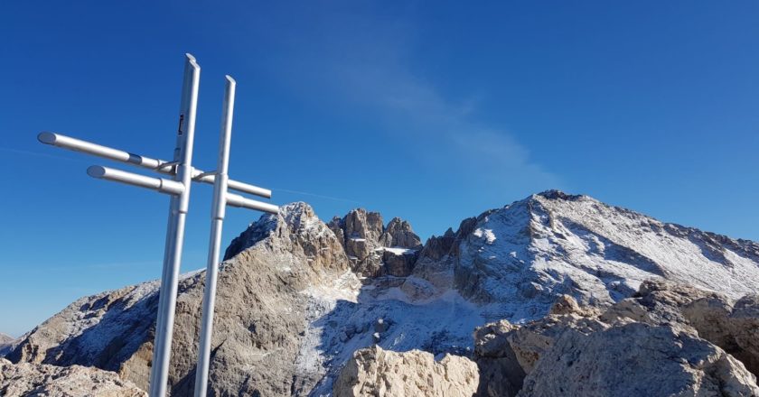 corno piccolo, croce di vetta