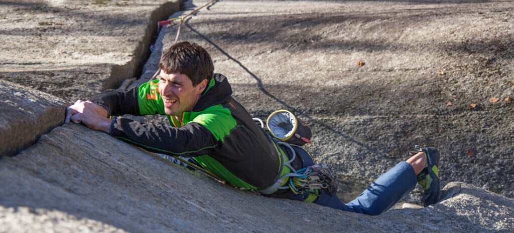 Matteo Della Bordella in scalata a Cadarese. Foto archivio Matteo Della Bordella
