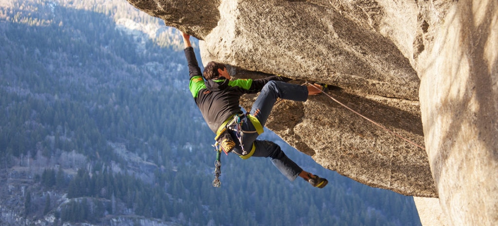 Matteo Della Bordella in scalata a Cadarese. Foto archivio Matteo Della Bordella