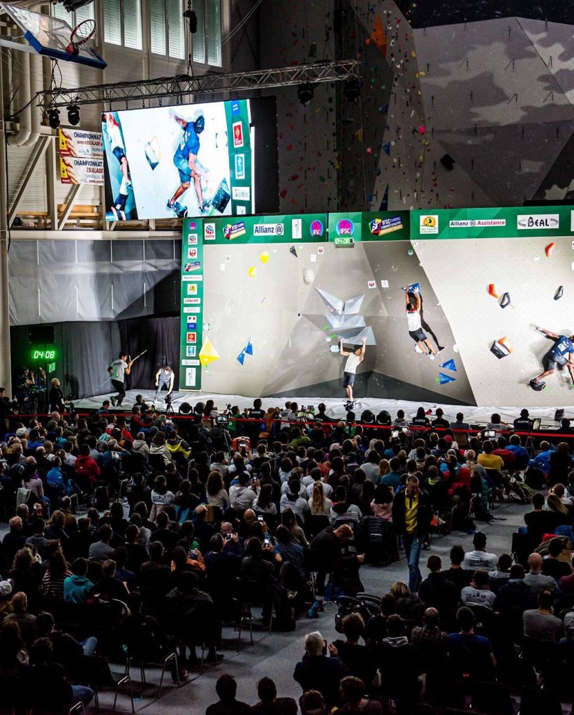 Grande partecipazione di pubblico alle sfide boulder di Tolosa - Foto Instagram IFSC