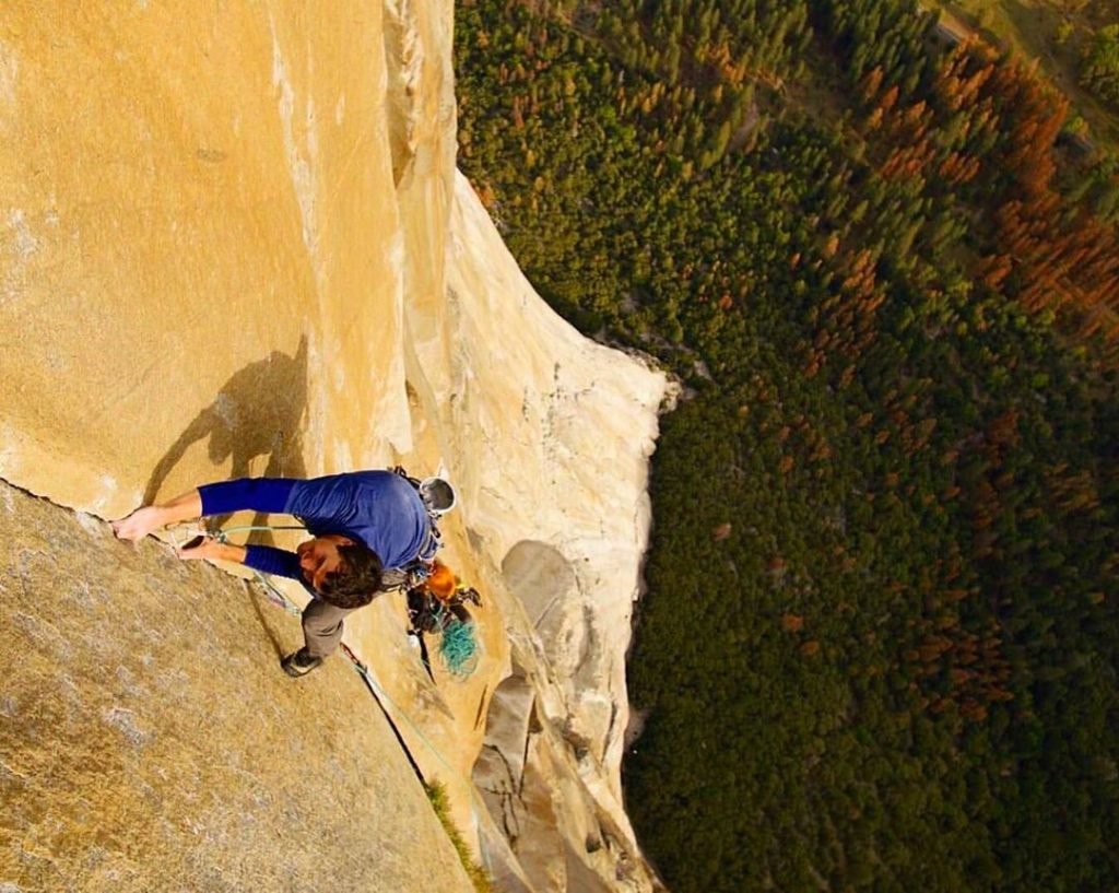 Brad Gobright su Golden Gate, El Cap. Foto @ Brad Gobright Instagram