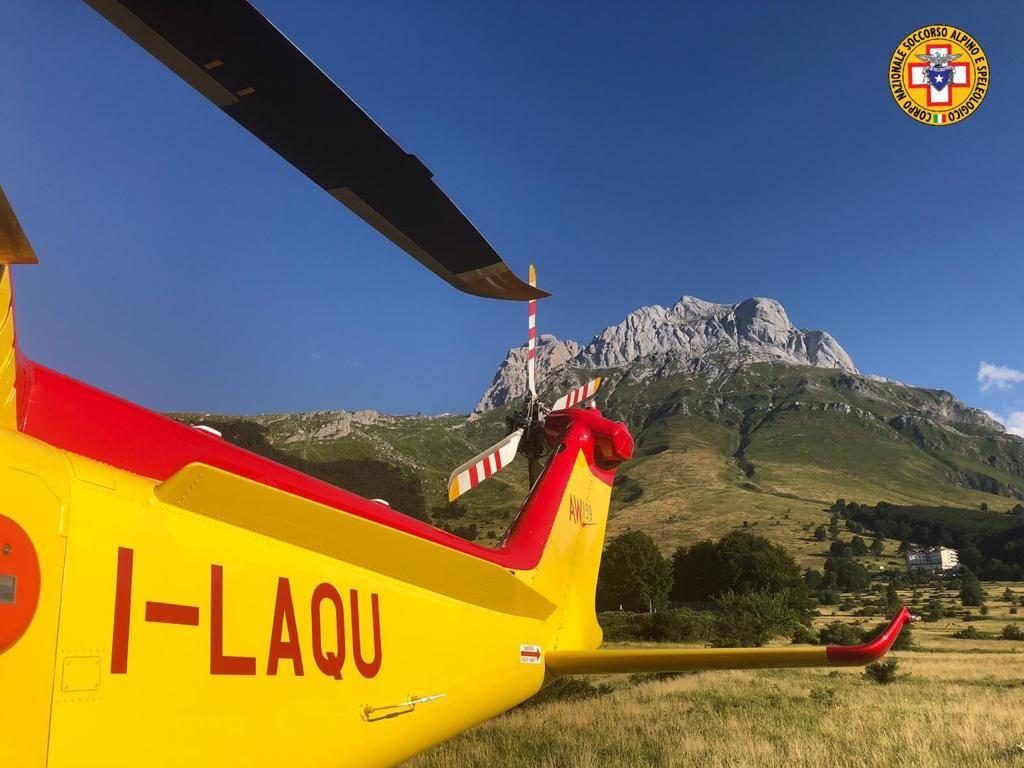 Intervento del CNSAS Abruzzo sul Corno Piccolo. Foto @ Soccorso Alpino e Speleologico Abruzzo