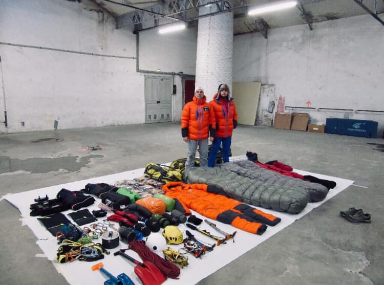 Preparativi della spedizione al K2 per Vincent Saura Toulouse e Jonathan Bordes Mazamet. Foto @ k2winterclimb