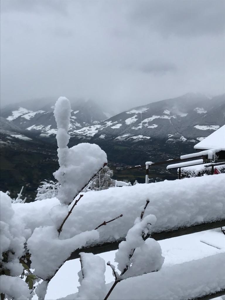 La neve sulle Dolomiti. Foto @ ANSA