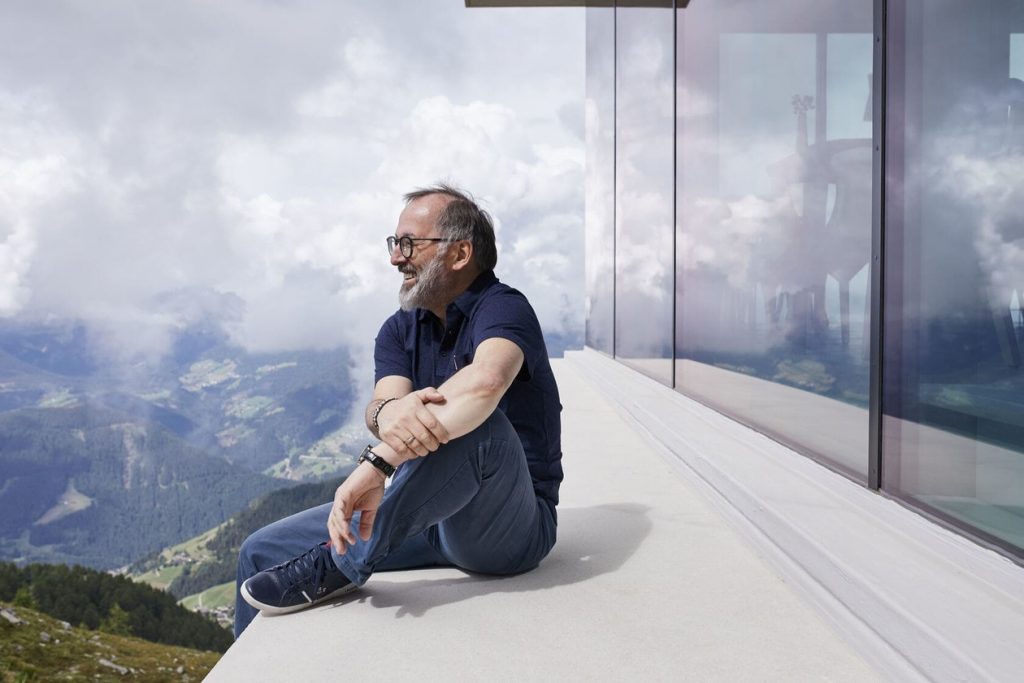 Ristorante AlpiNN Food Space & Restaurant, lo Chef Norbert Niederkofler. Foto @ Studio Ignatov
