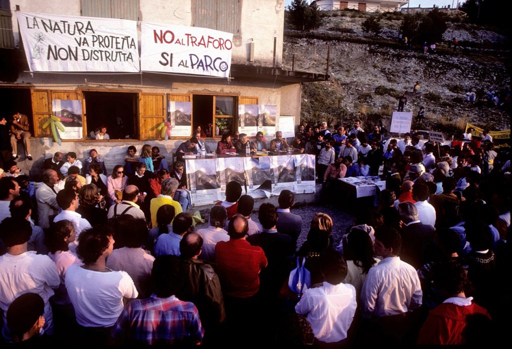 1985, la manifestazione per la Val di Bove