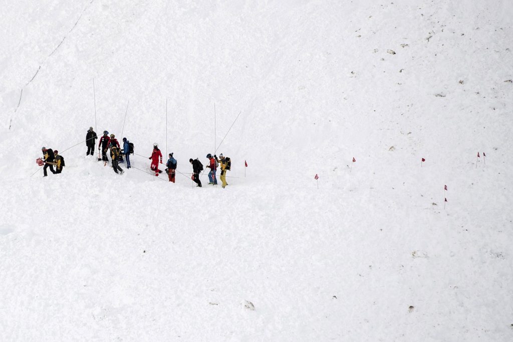 Valanga sulle piste di Andermatt. Foto @ ANSA