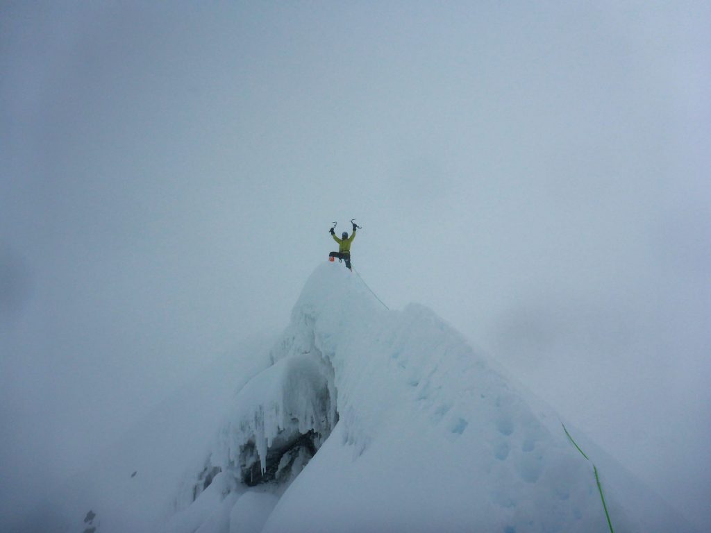 Vetta del Pangpoche I, la prima volta che un alpinista ne tocca la cima