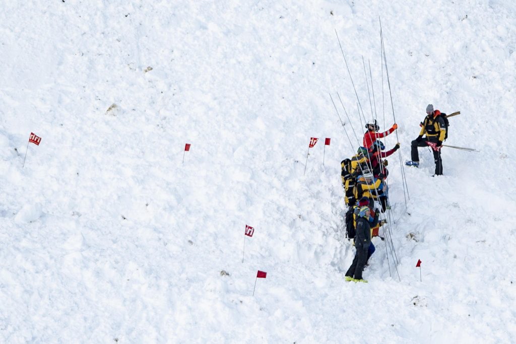 Valanga sulle piste di Andermatt. Foto @ ANSA