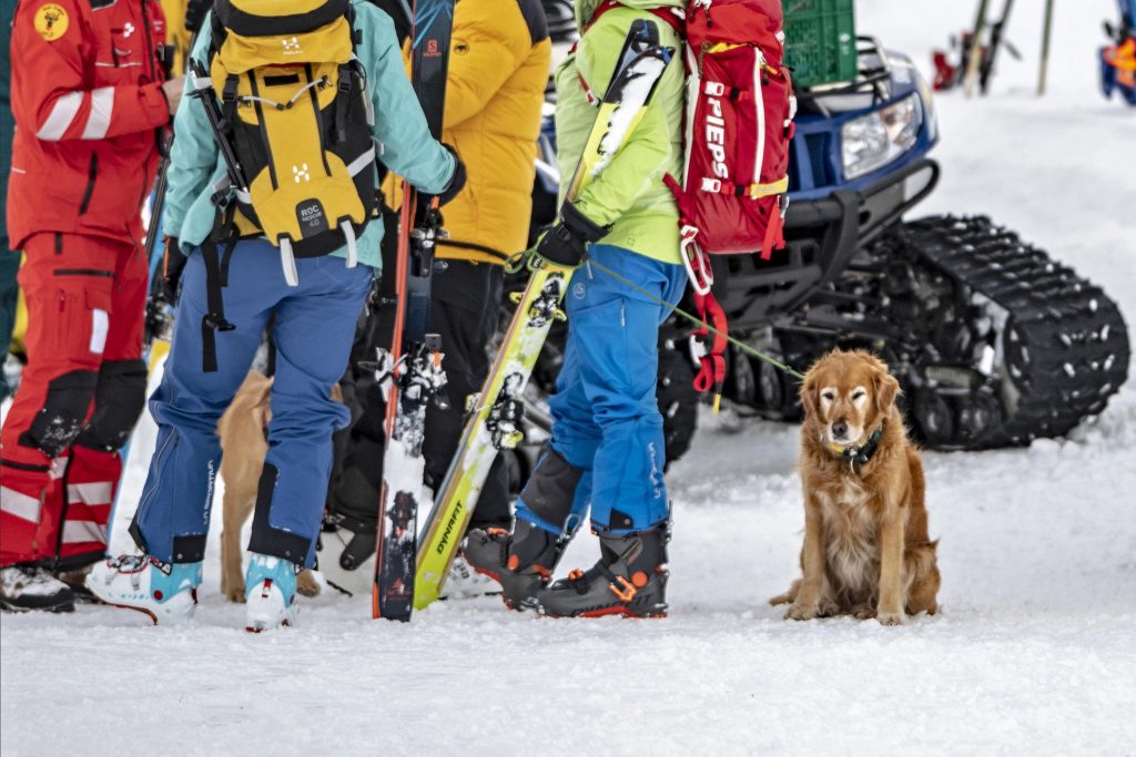 Valanga sulle piste di Andermatt. Foto @ ANSA