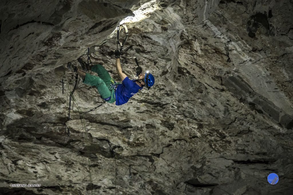 Filip Babicz su "Ade Integrale. Foto Stefano Jeantet