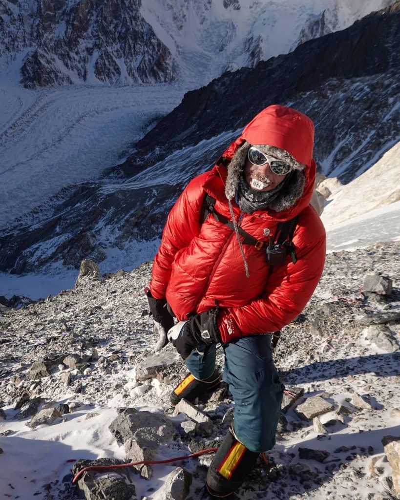 Don Bowie sulla via al Broad Peak. Foto @ Don Bowie