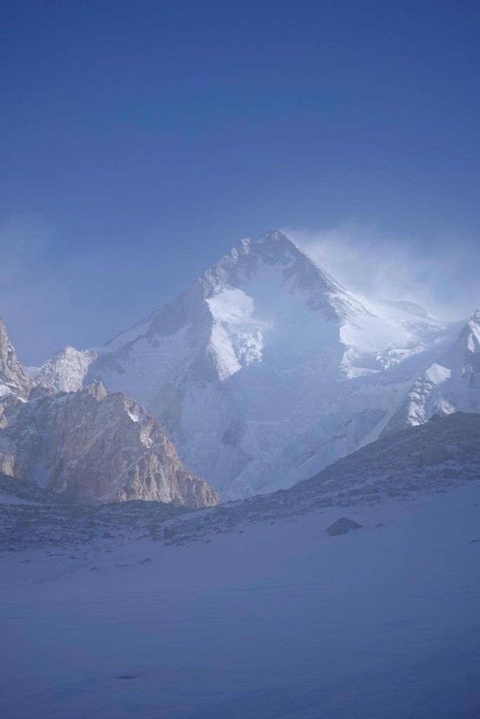 Foto @ Simone Moro Facebook - The Vertical Eye - Matteo Pavana