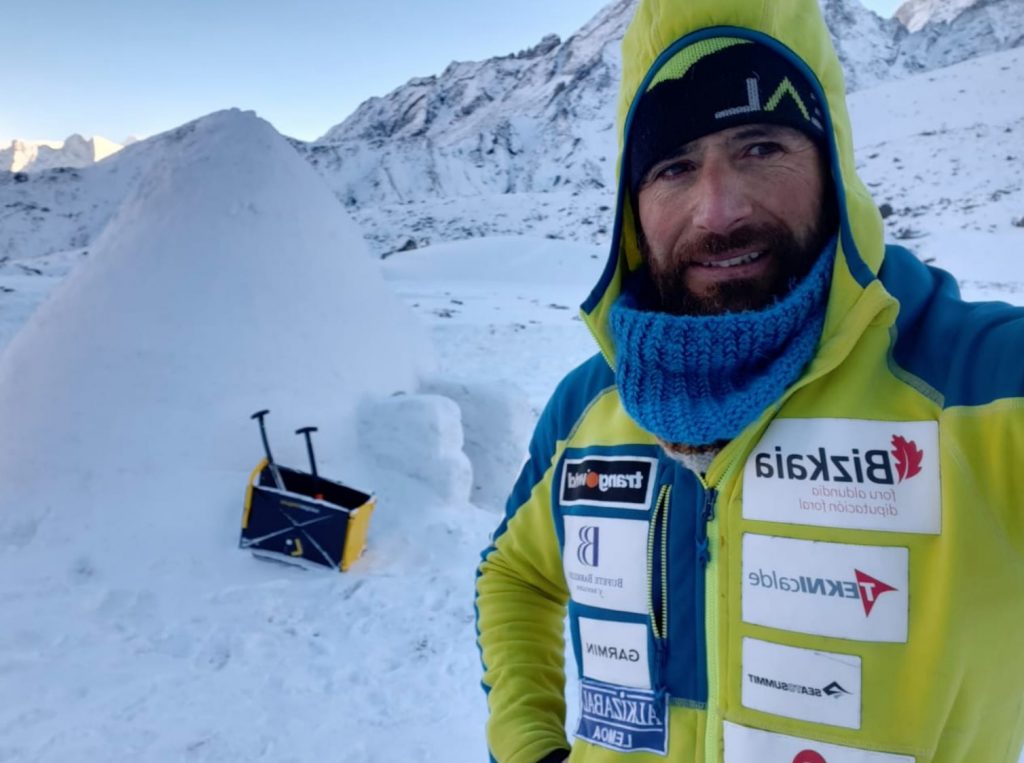 Campo base Ama Dablam. Foto @ Alex Txikon 