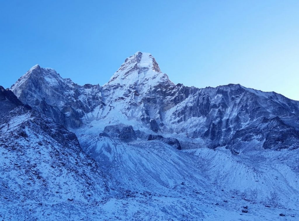 Aba Dablam. Foto @ Alex Txikon