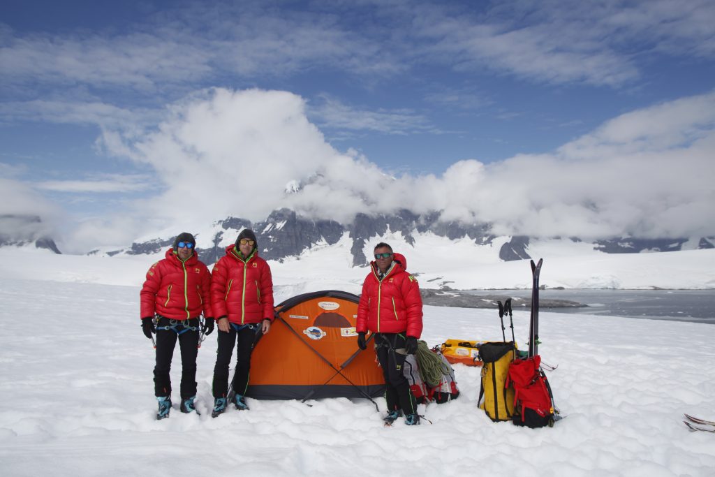 Campo base avanzato nella Wiencke Island