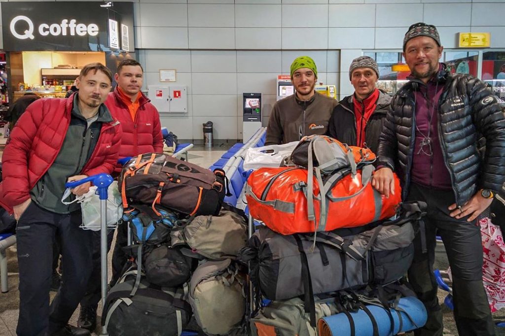 Aeroporto di Almaty - Foto Instagram Snow Leopard Winter 