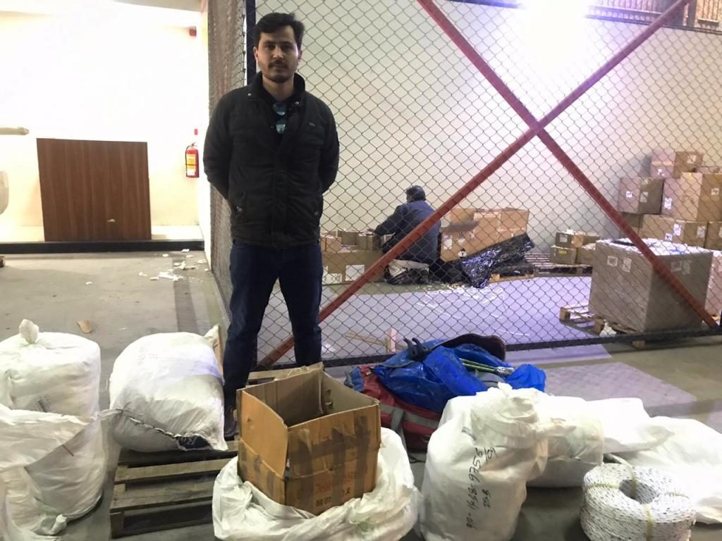 Il cargo con il materiale della spedizione arrivato a Islamabad