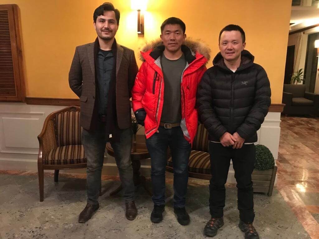 Mingma G. e Gao Li a Islamabad